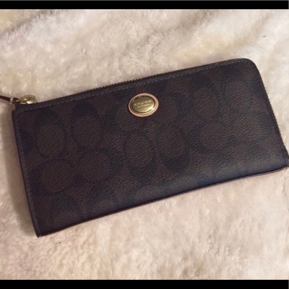 Coach wallet NEW